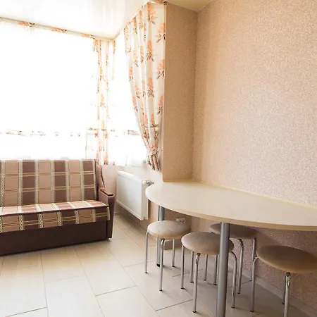 Apartment на ул. помирецкая 9/15