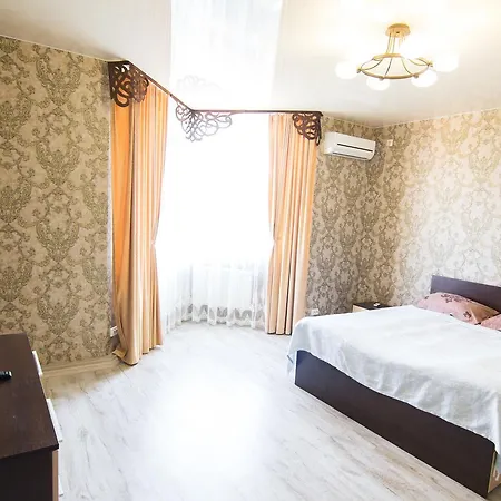 на ул. помирецкая 9/15 *